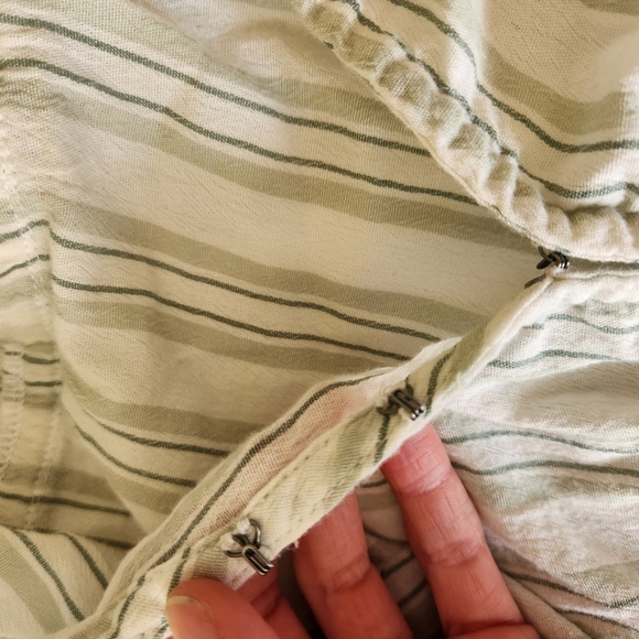 abercrombie & fitch short-sleeved blouse - Picture 2 of 3